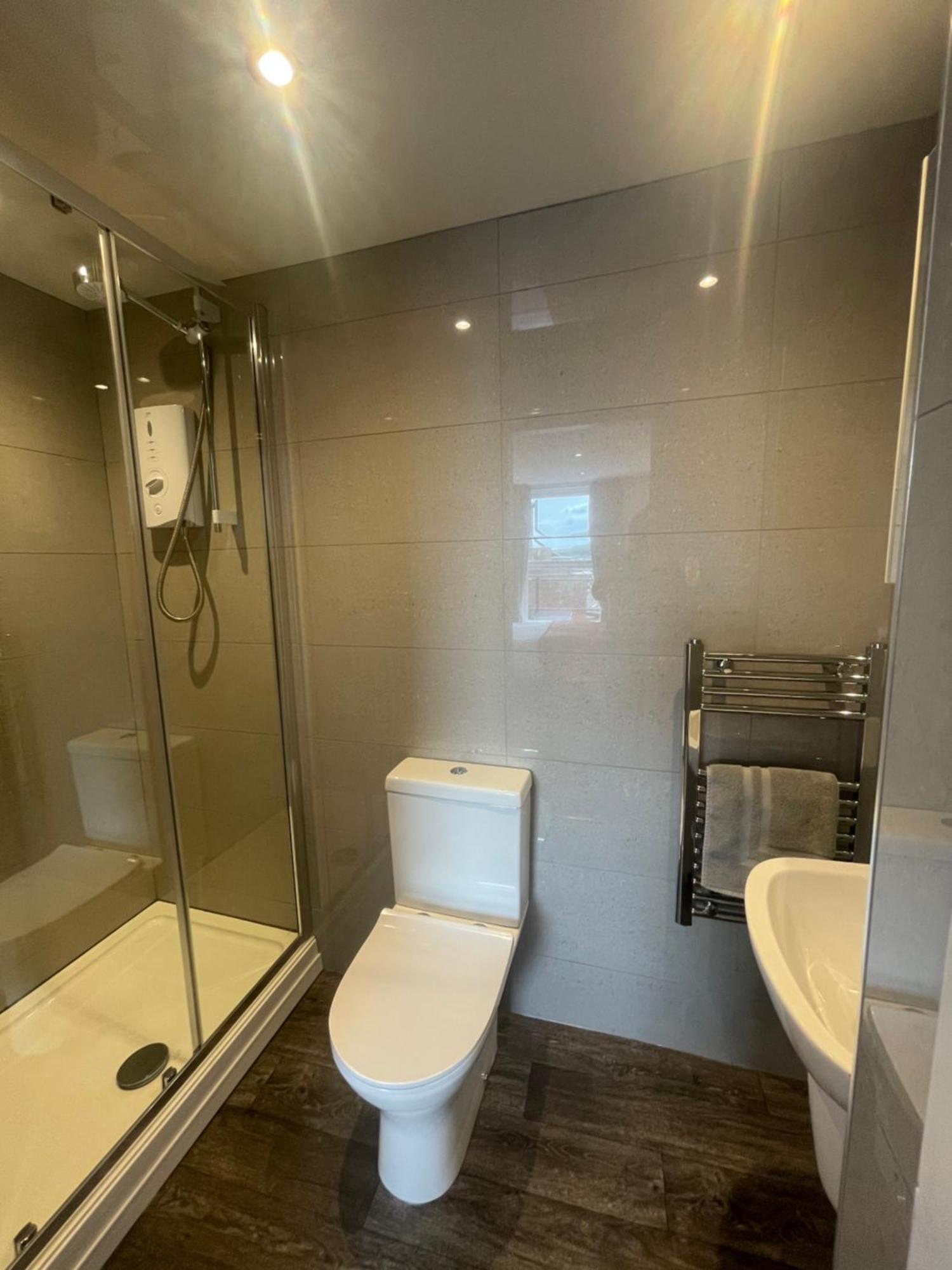 The Marlborough Sea View Holiday Apartments สการ์โบโรห์ ภายนอก รูปภาพ