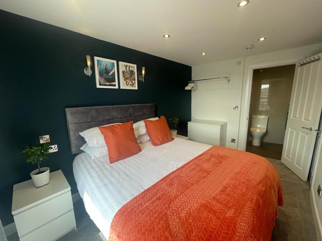 The Marlborough Sea View Holiday Apartments สการ์โบโรห์ ภายนอก รูปภาพ