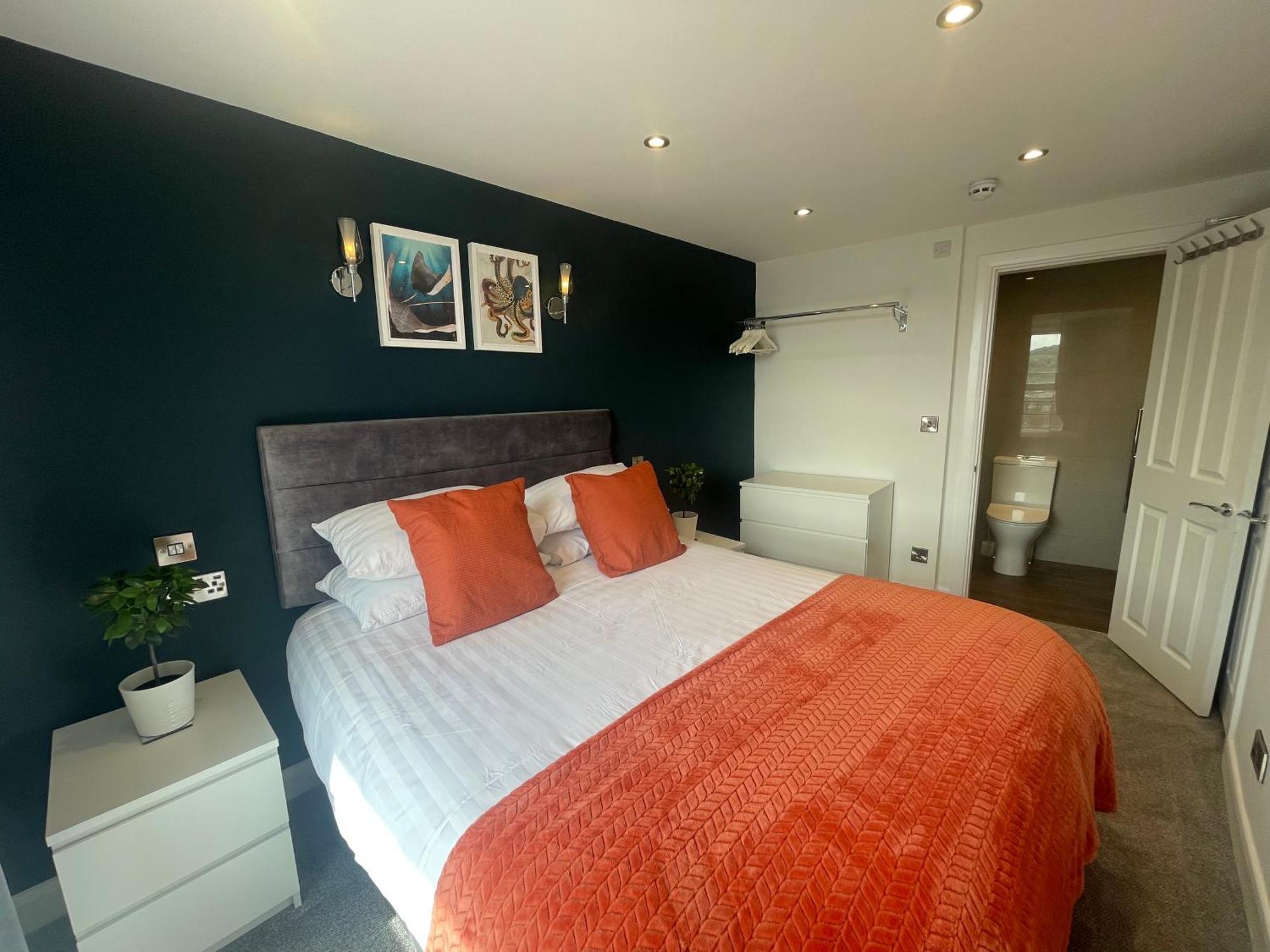 The Marlborough Sea View Holiday Apartments สการ์โบโรห์ ภายนอก รูปภาพ